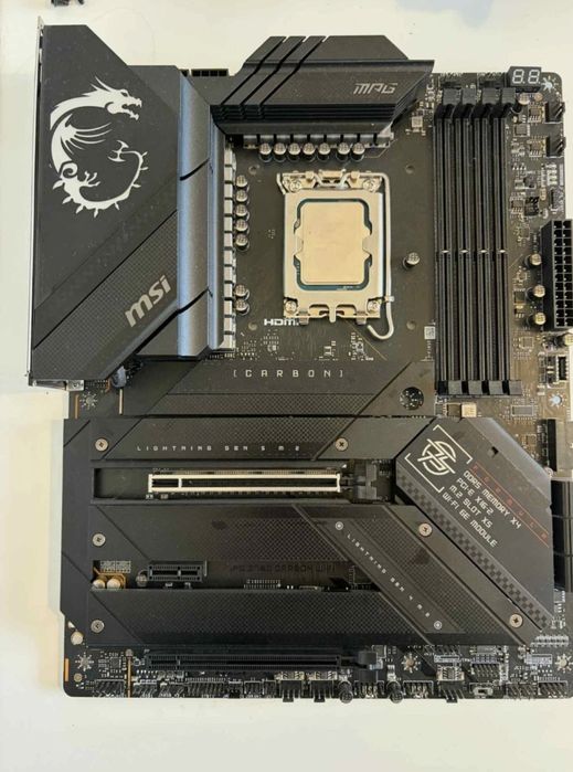 --- MSI MPG Z790 Carbon WiFi !!! C/ GARANTIA