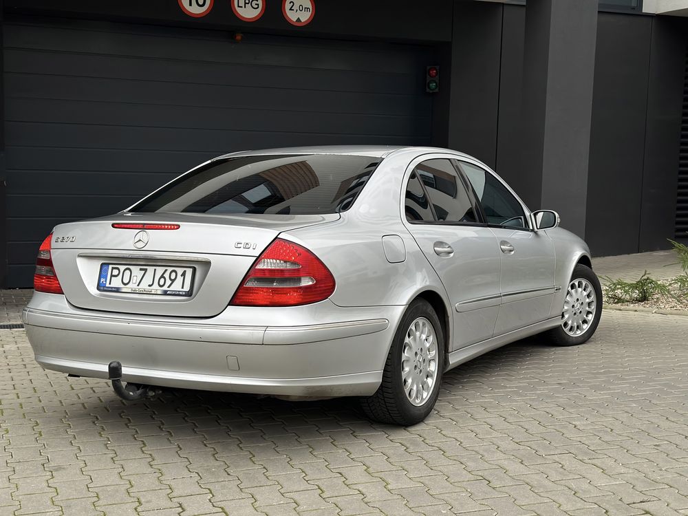 Mercedes Benz w211 E270cdi Automat