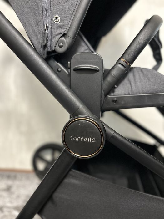 Коляска Carello epica 2025 року