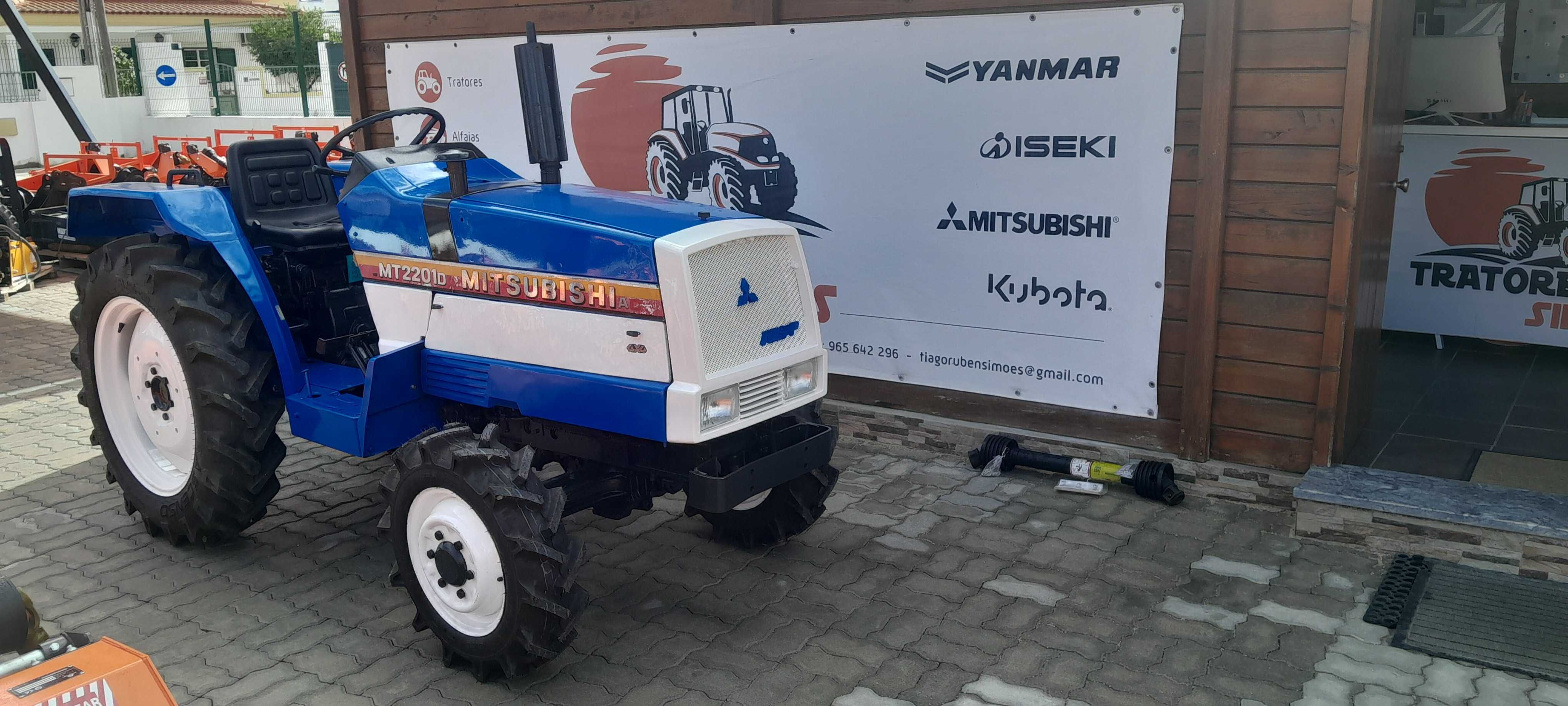 Trator Mitsubishi 4x4 5250 €