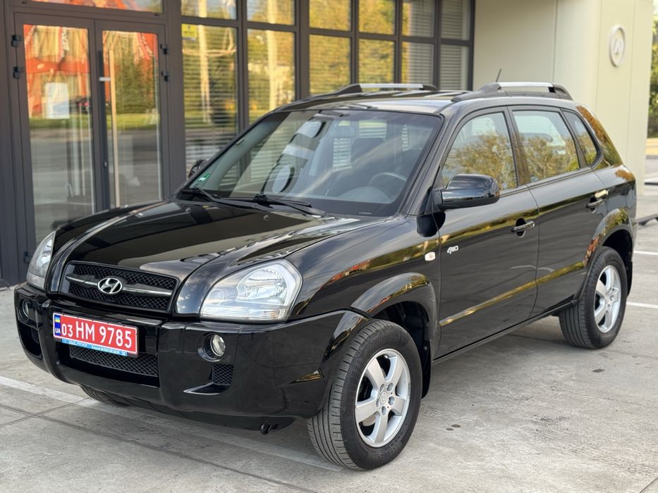 Свіжопригнаний Hyundai Tucson 4x4