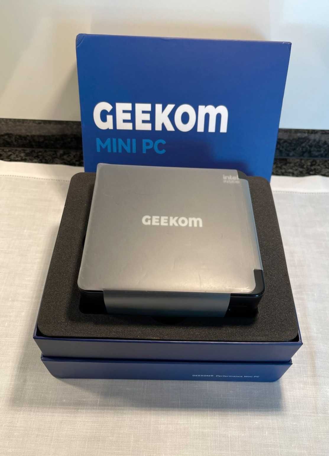GEEKOM Mini PC (Мини ПК) i5-8259U, 16GB/512GB