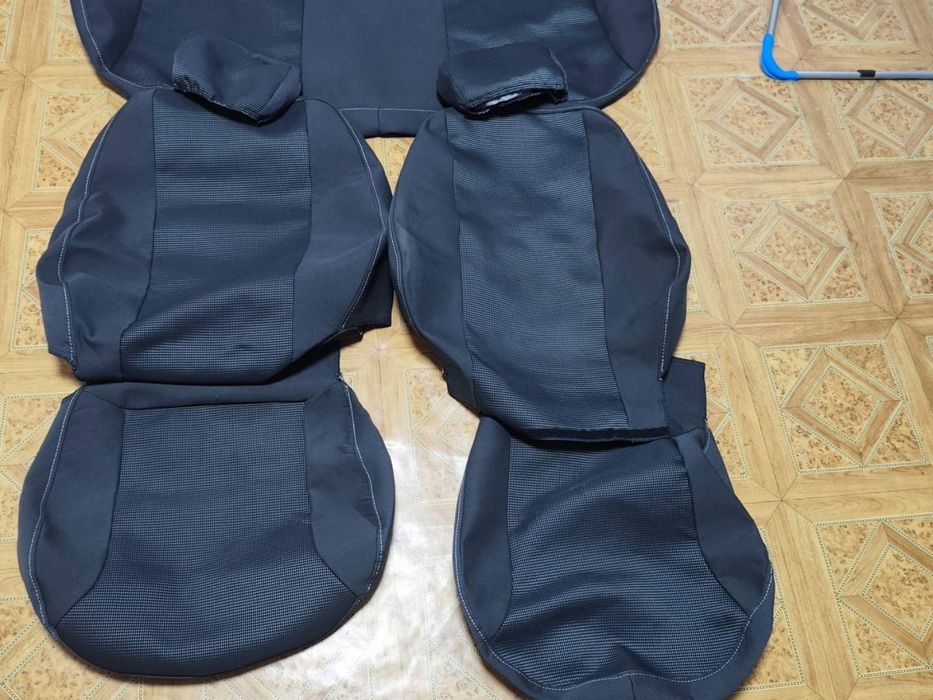 Автомобильны чехлы Opel Astra