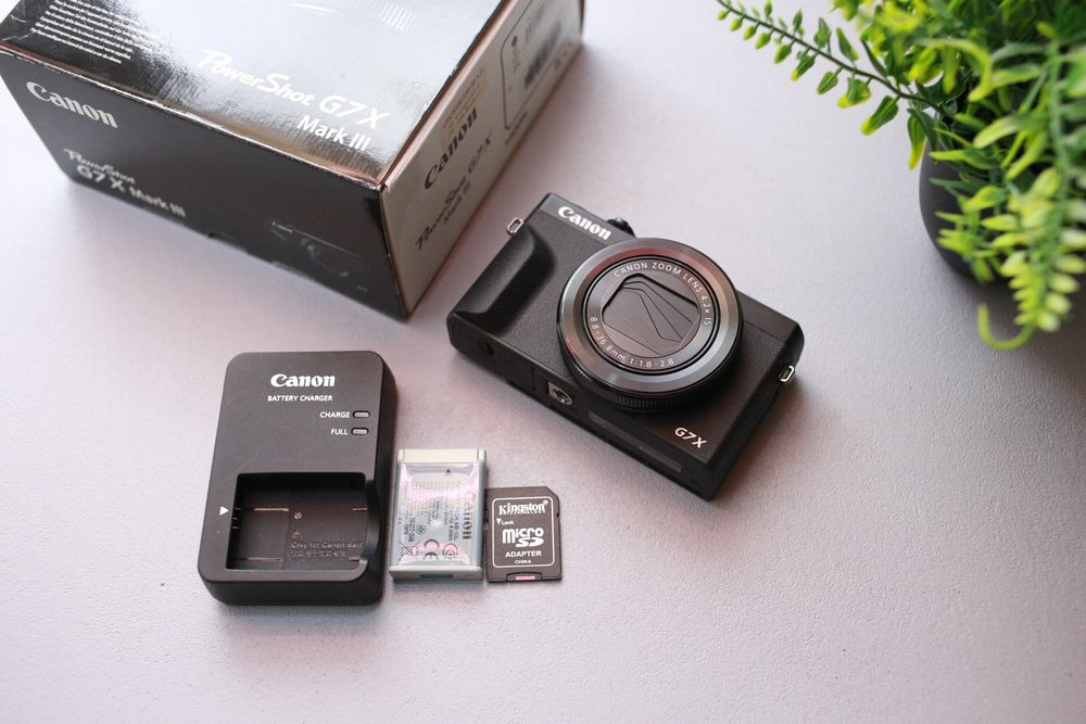 Canon G7x mark iii + 128gb