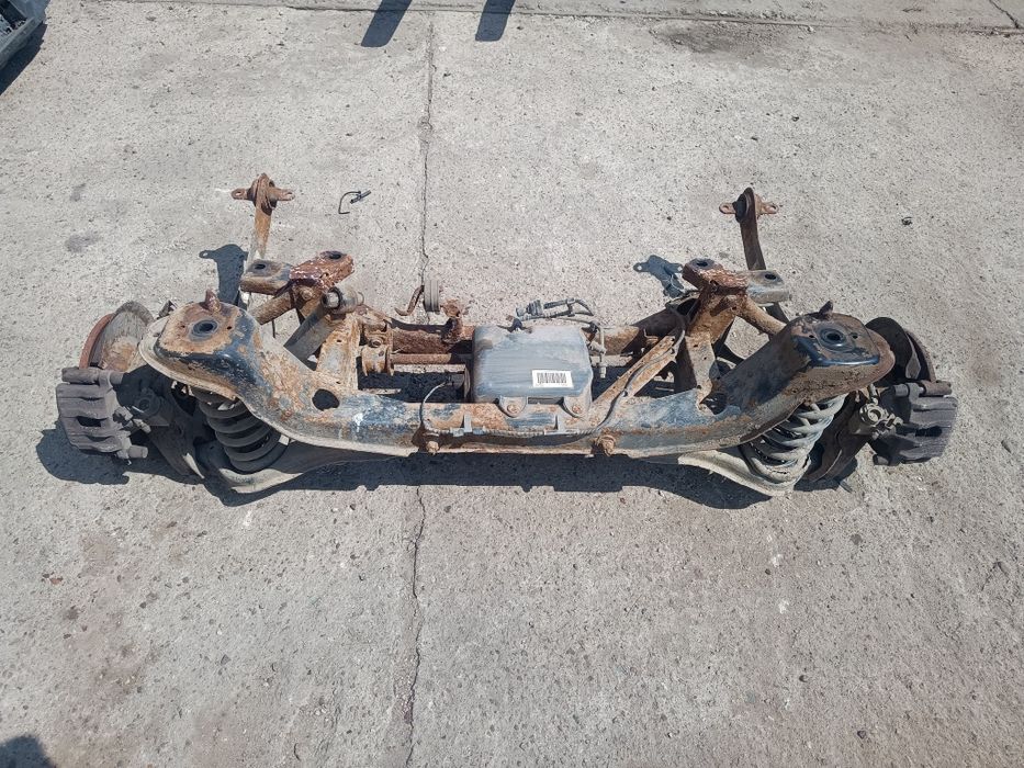 Zawieszenie tył Ford Focus MK2 C-Max kpl zwrotnica wahacz zacisk