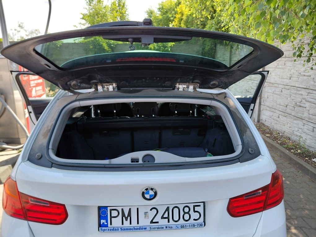Samochod BMW 318d kombi