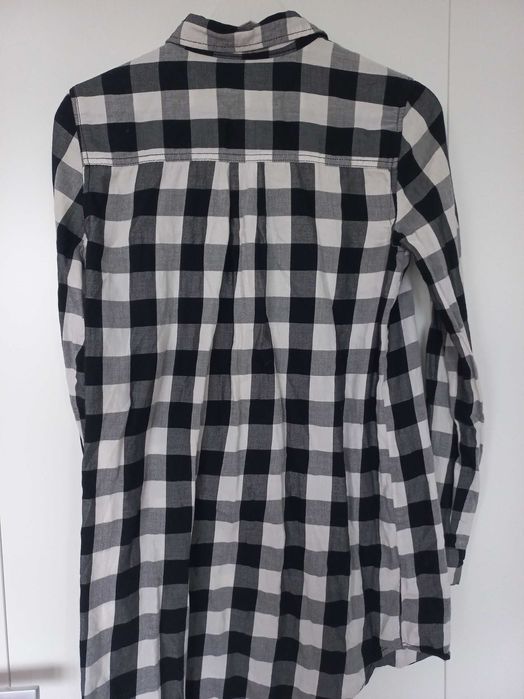 Koszula w kratę długa biało-czarna CROPP
