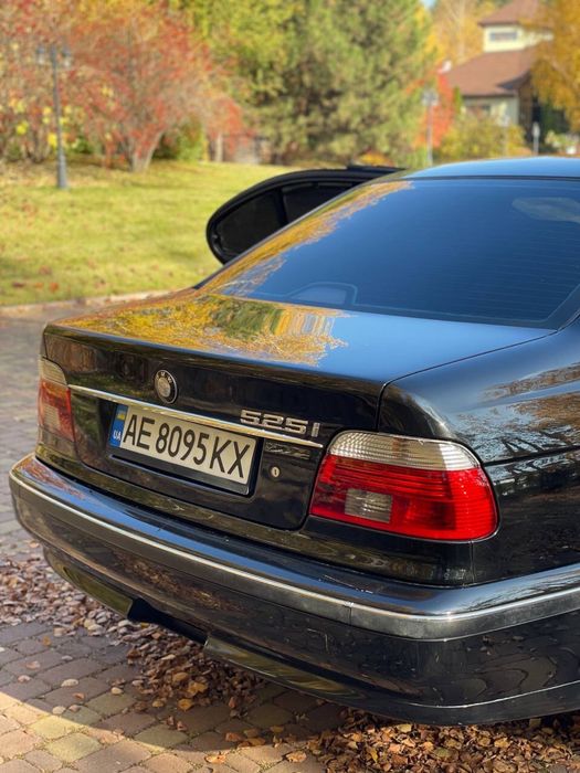 BMW E39 2002 Restyling 525I