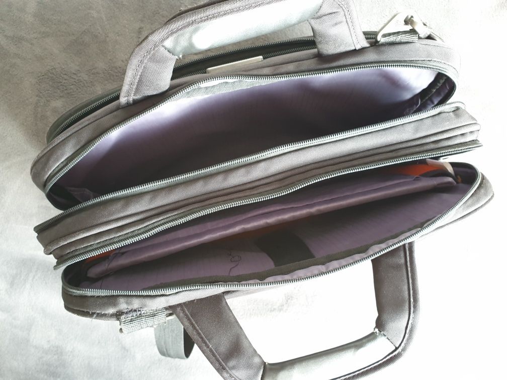Torba na laptopa 15,6' - Targus Mobile VIP topload