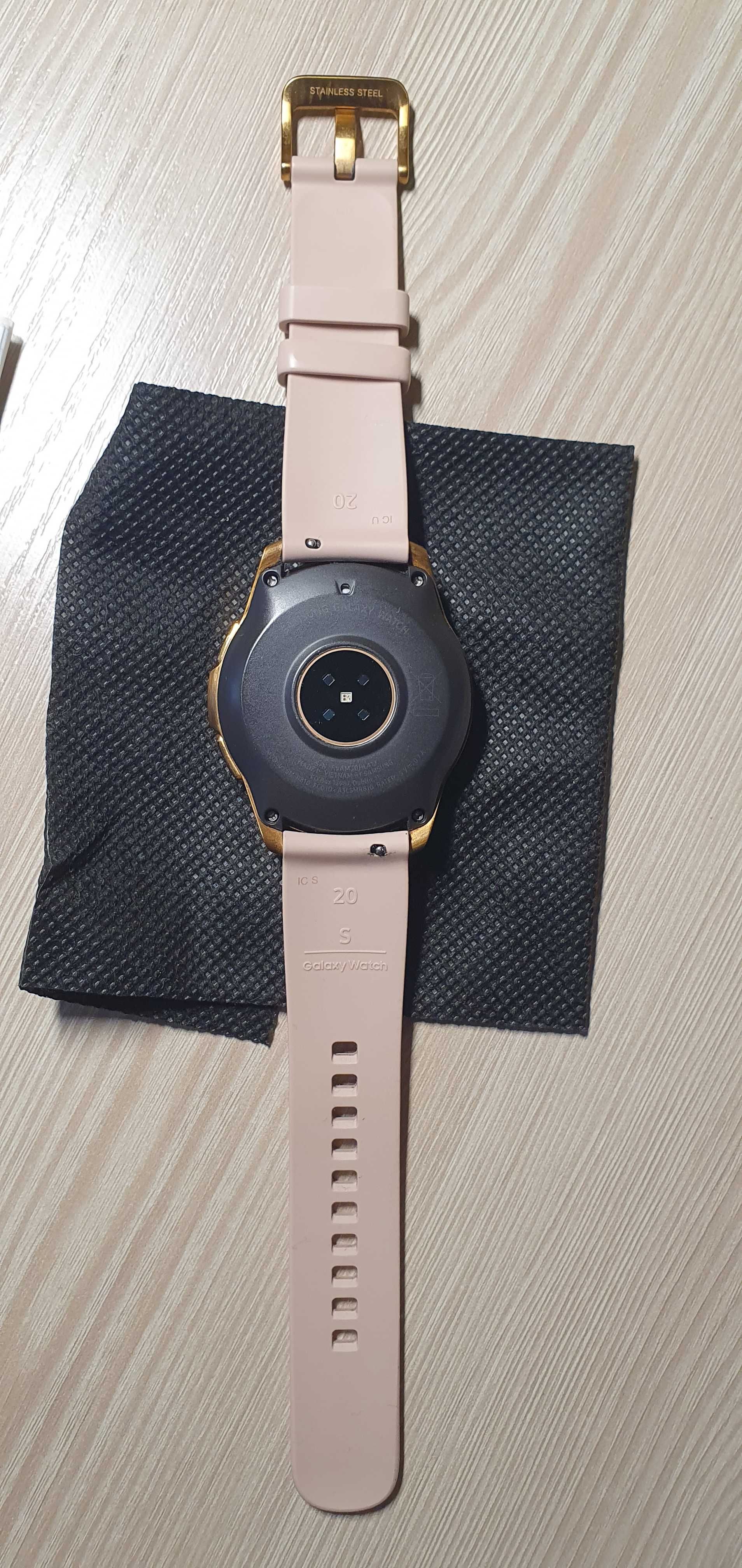 Samsung Galaxy Watch 4, 42mm, Rose Gold, SM-R810