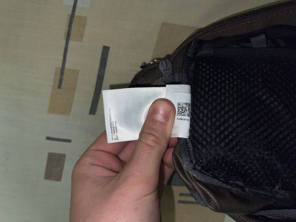 Продам сумку поясну TNF оригінал