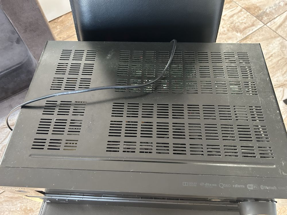 wzmacniacz onkyo tx-nr636