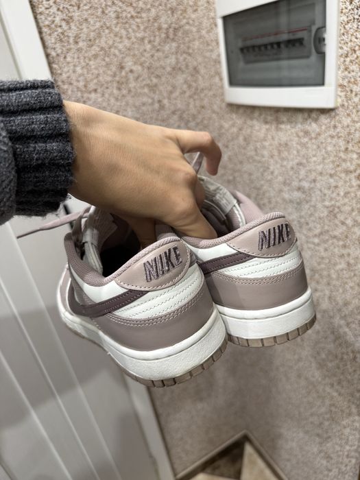 Красовки жіночі Nike