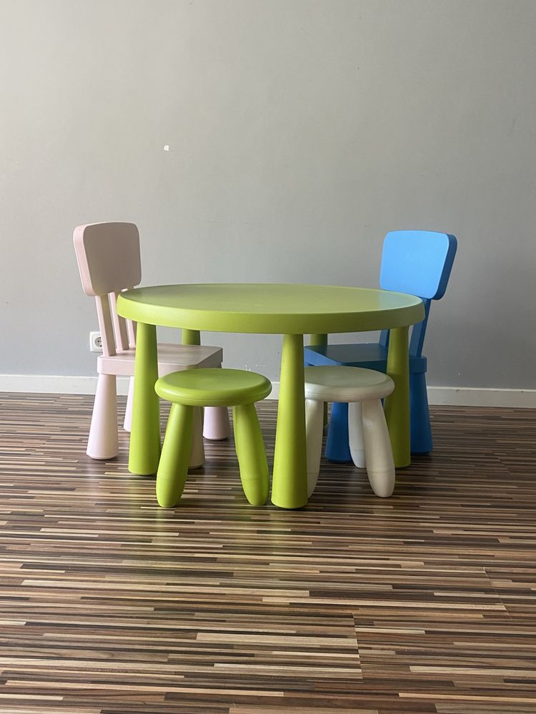Conjunto mesa para criança Ikea