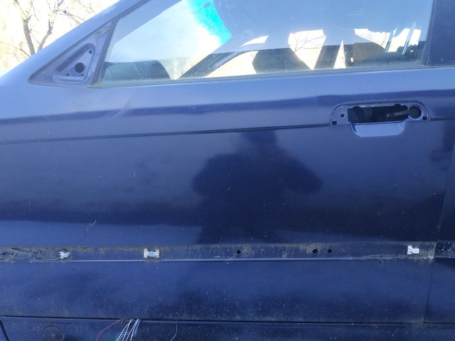 Продам двері в зборі   BMW 318 tds е 36  2005 року