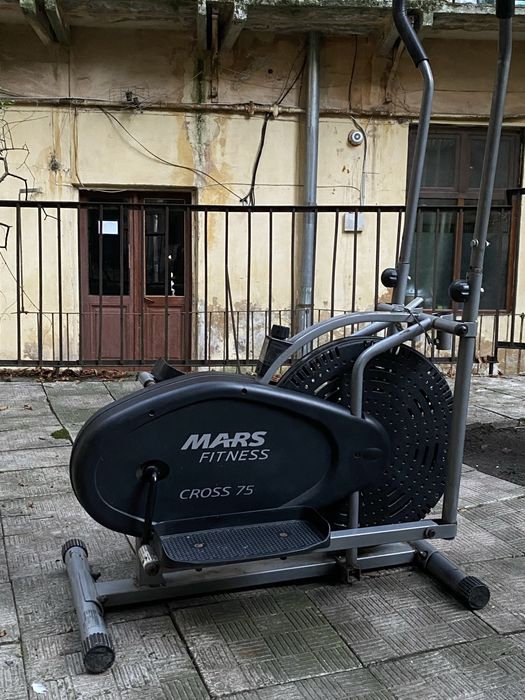 Орбітрек (кардіотренажер) Mars Fitness Cross 75