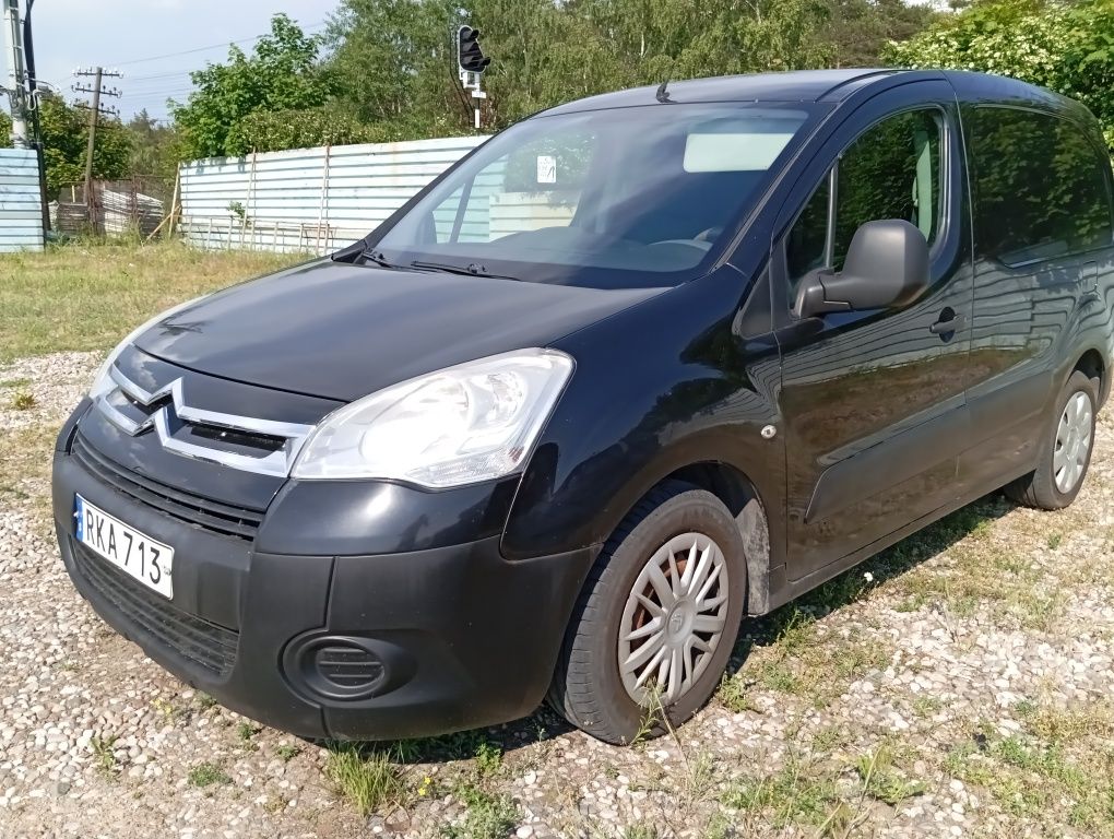 Citroen Berlingo 1.6 HDI 90KM 2011r sprowadzony opłacony