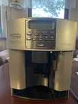 Expres DeLonghi Magnifica
