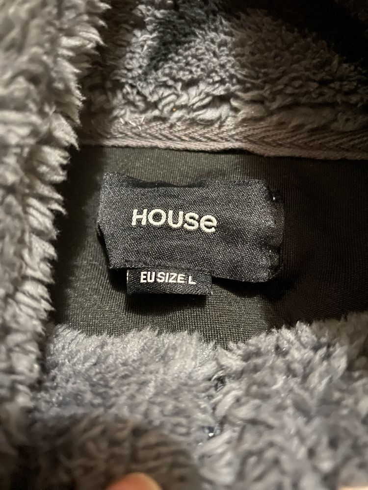 плюшева кофта house
