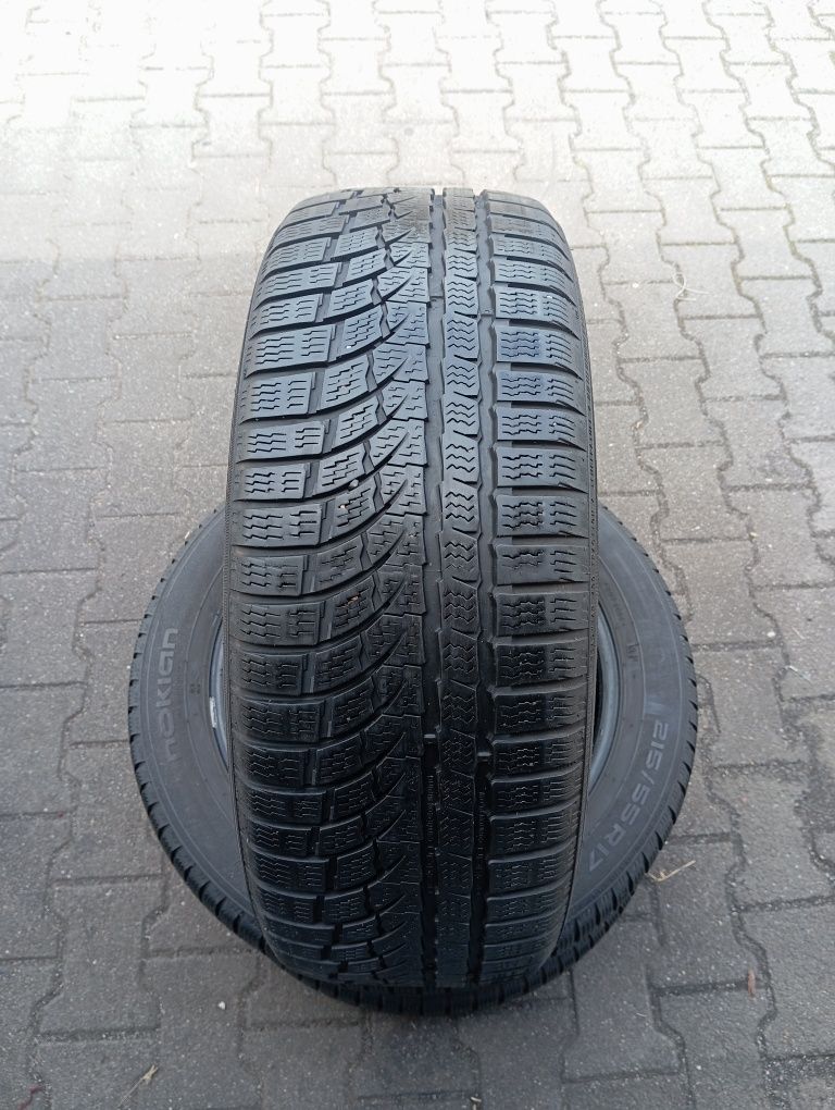 4szt zimówki Nokian WRA4,  215/55/17 98V XL gumy 6,5-7