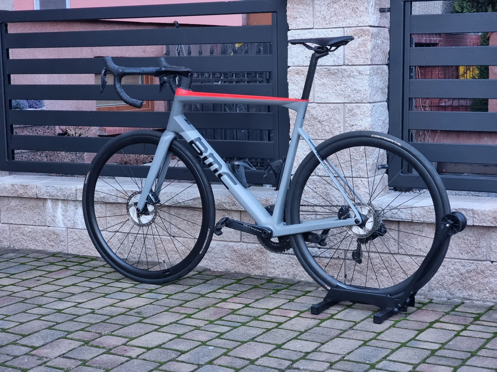 BMC teammachine slr01 four ultegra di2 58 L karbonowe koła