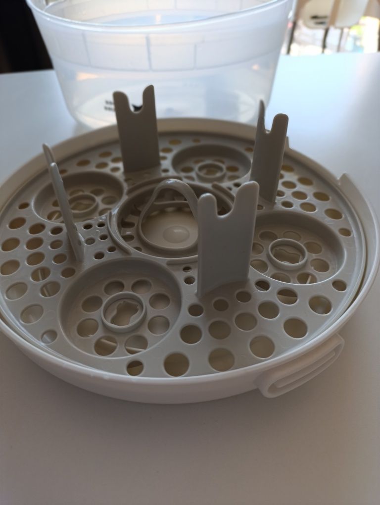 Sterylizator mikrofalowy Tommee Tippee
