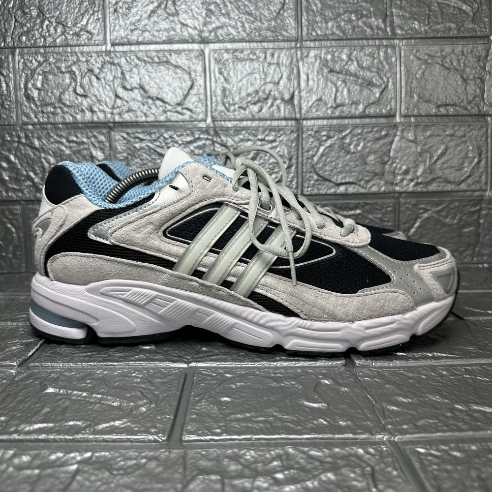 Чоловічі кросівки Adidas Originals Response Cl White/Black ID4595