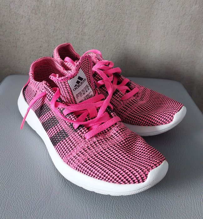 Buty sportowe adidas 38 różowe idealny stan