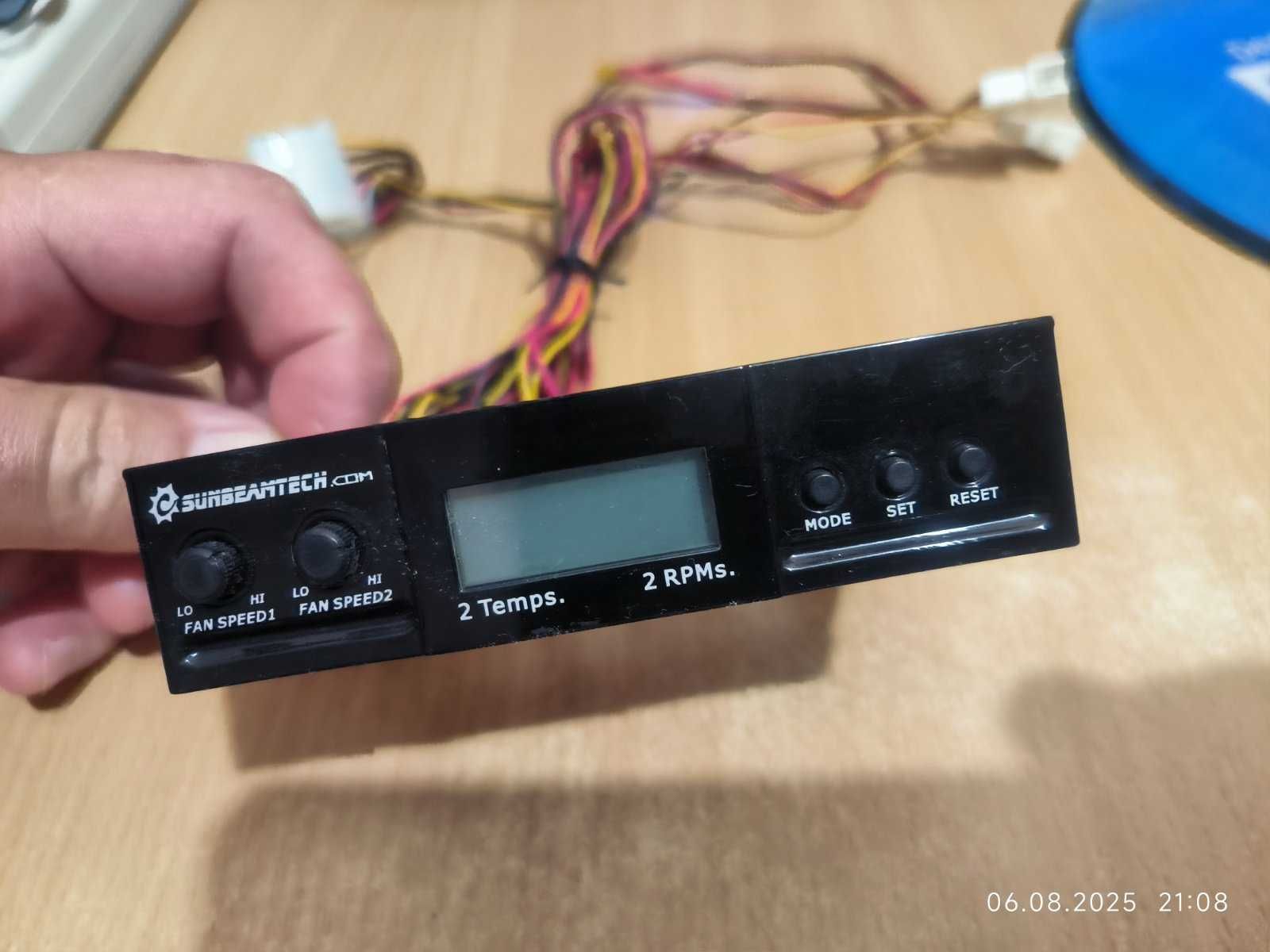 Панель керування кулерами Sunbeamtech DTC-3.5-BK
