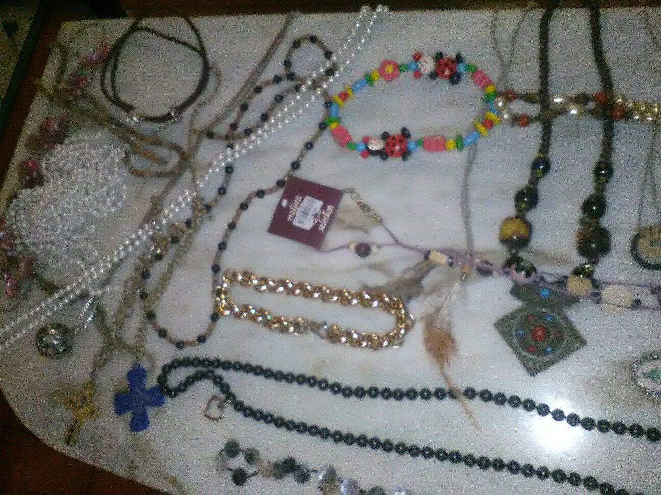 Conjunto de 50 Colares Diversos