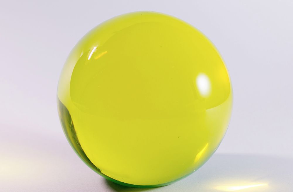 Шар декоративный  из уранового стекла 40, 50, 70, 80, 100 мм