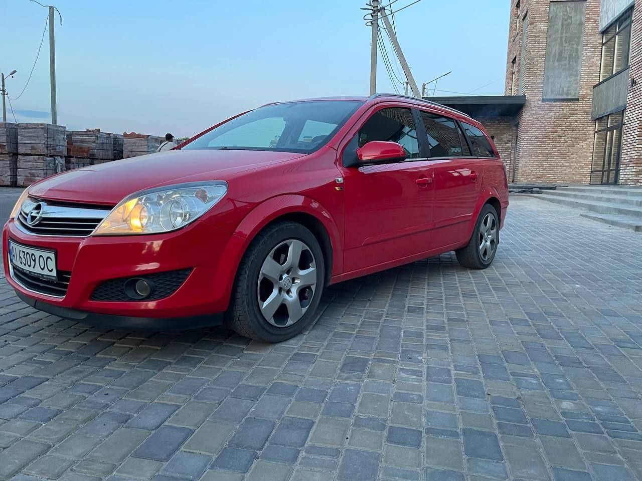 Продам Opel Astra h