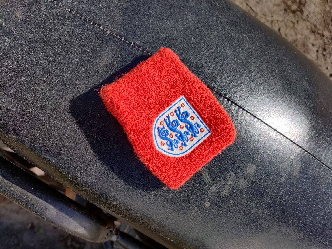Напульсник неNike.