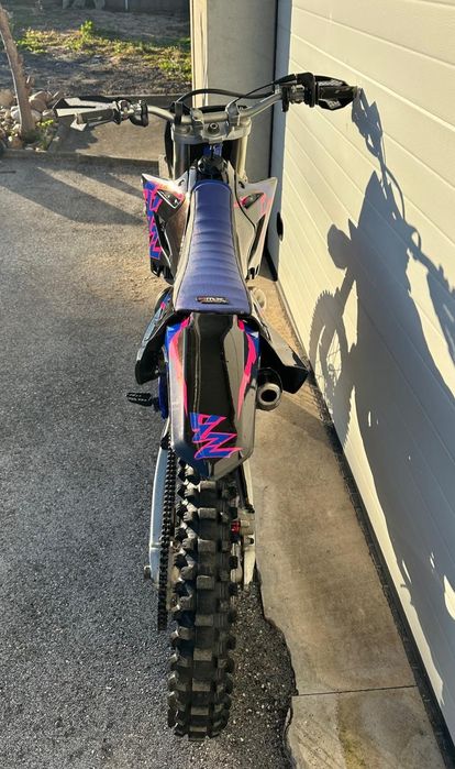 Yamaha YZ250 ...