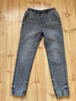 Spodnie jeansowe Reservd