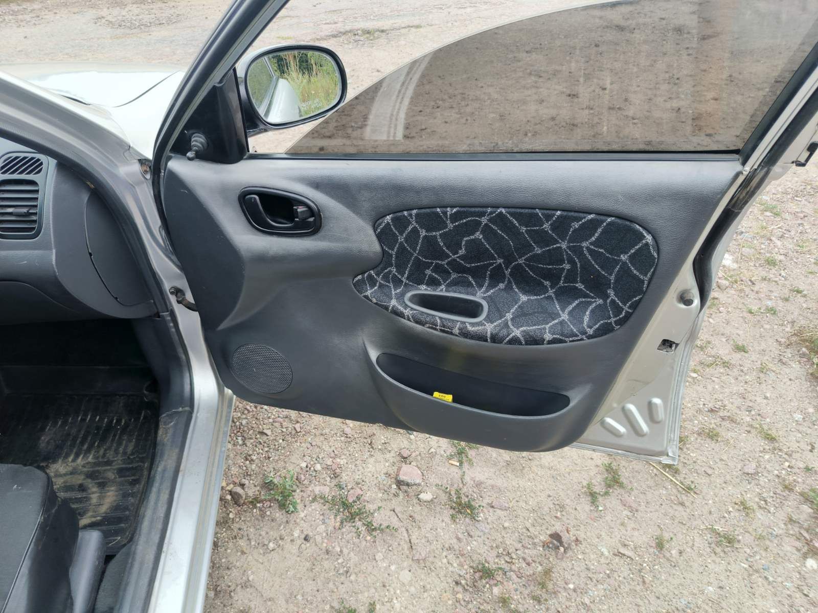 Продам автомобіль Daewoo Lanos