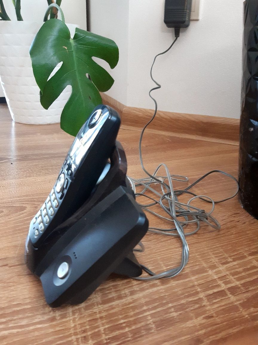 Telefon stacjonarny bezprzewodowy Panasonic