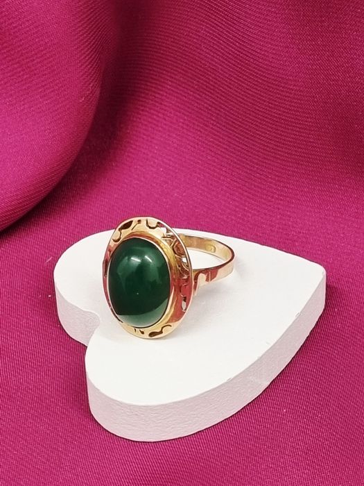 Złoty pierścionek. Złoto próby 585