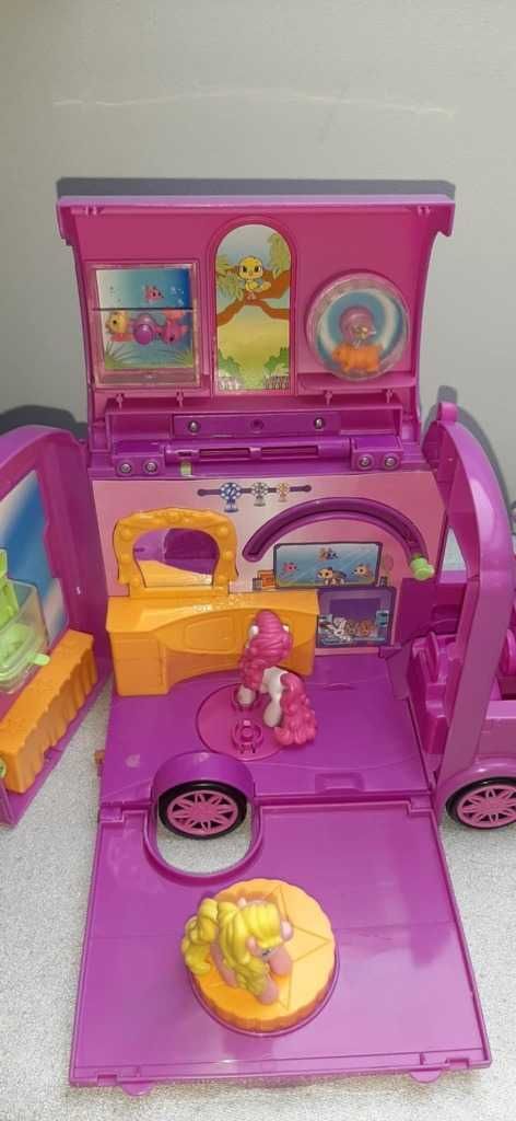 Polly Pocket z AutobusemUbrankaAkcesoriaidodatkiZwierzęta+karetakucyki