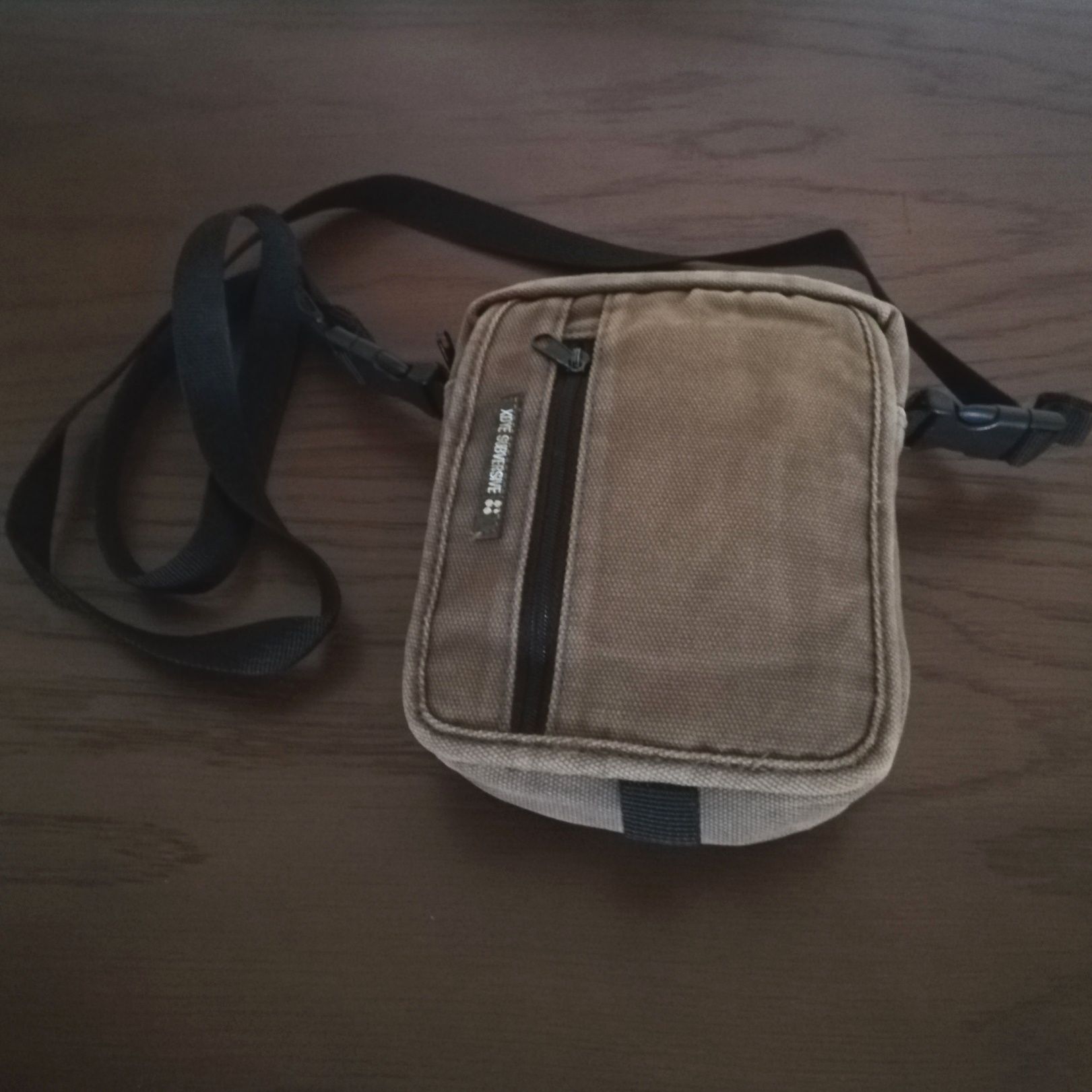 Bolsa tiracolo XDYE, Pull&Bear