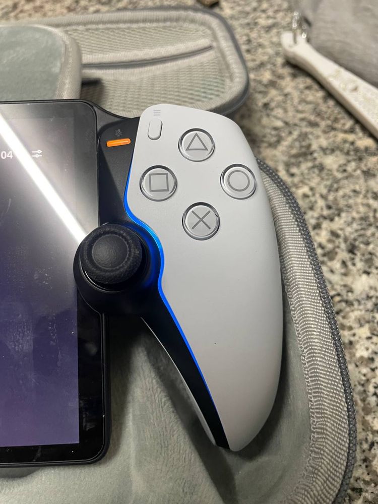 PlayStation Portal + Acessórios + Garantia até 2027