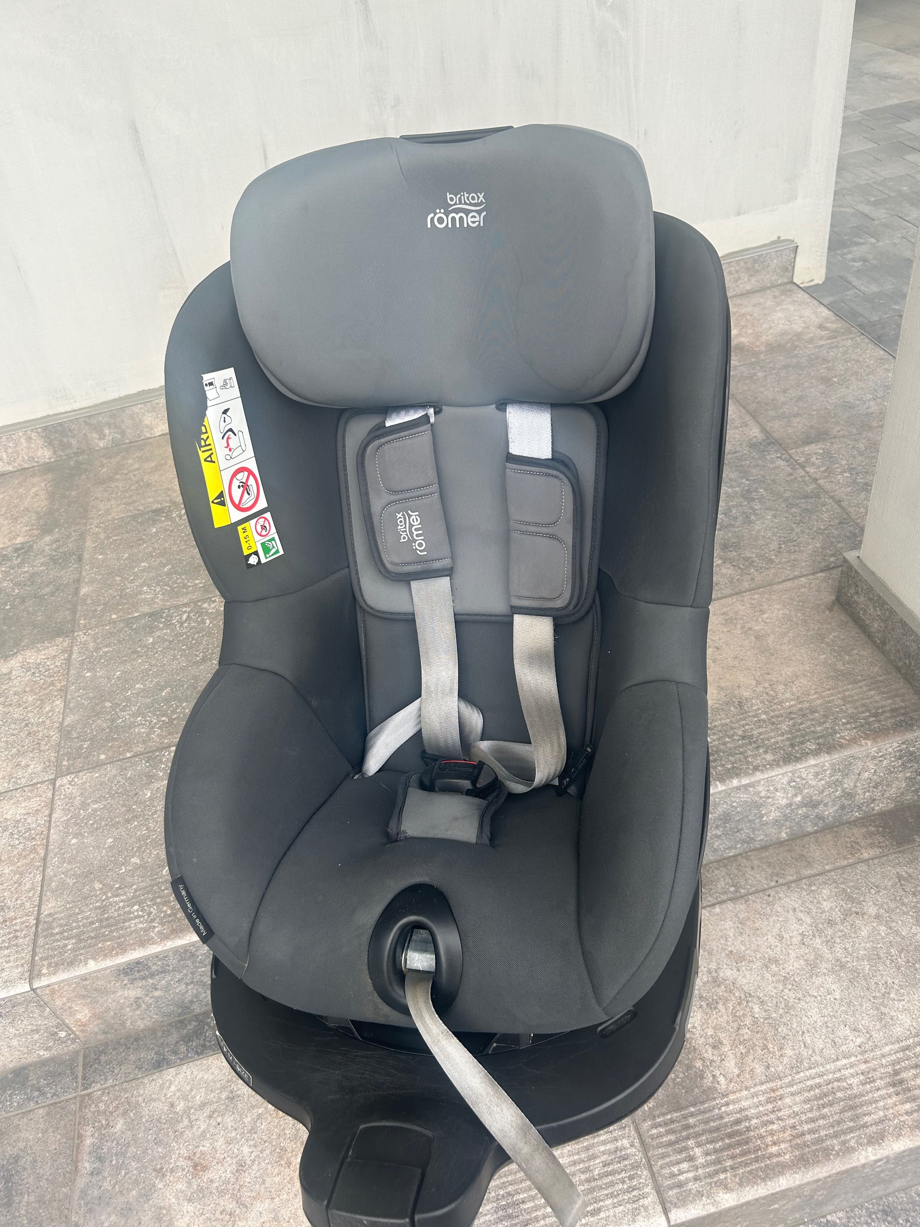 Fotelik Britax Römer Dualfix M i-Size