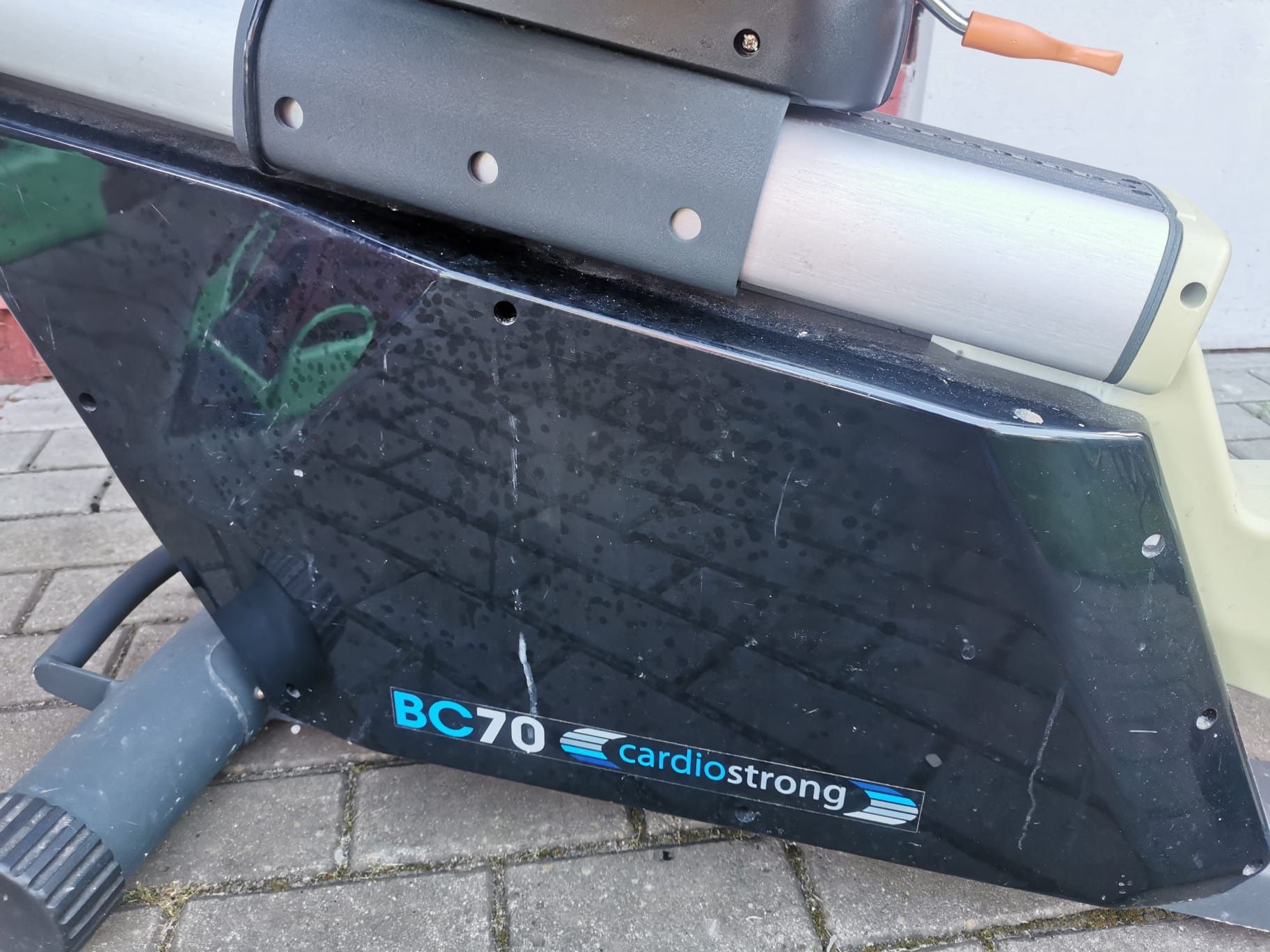 Rower poziomy CardioStrong BC70 – komfortowy, magnetyczny, idealny do