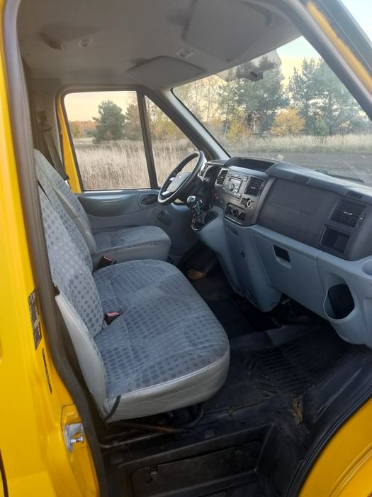 Ford Transit 2010r 9 osobowy brutto 2.4tdci 140km