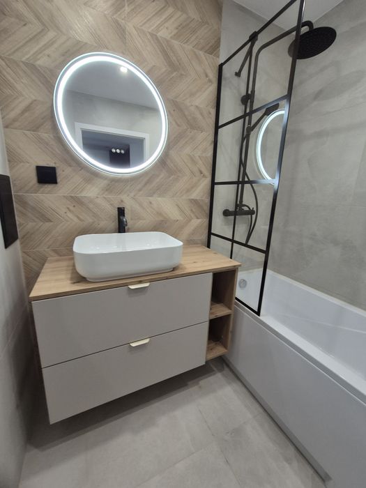 Płytkarz glazurnik wykończenia wnętrz