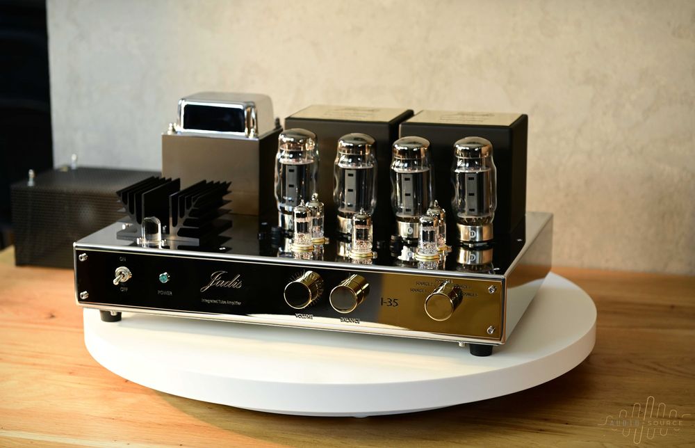 Jadis I-35 z Remote Control, HI-END