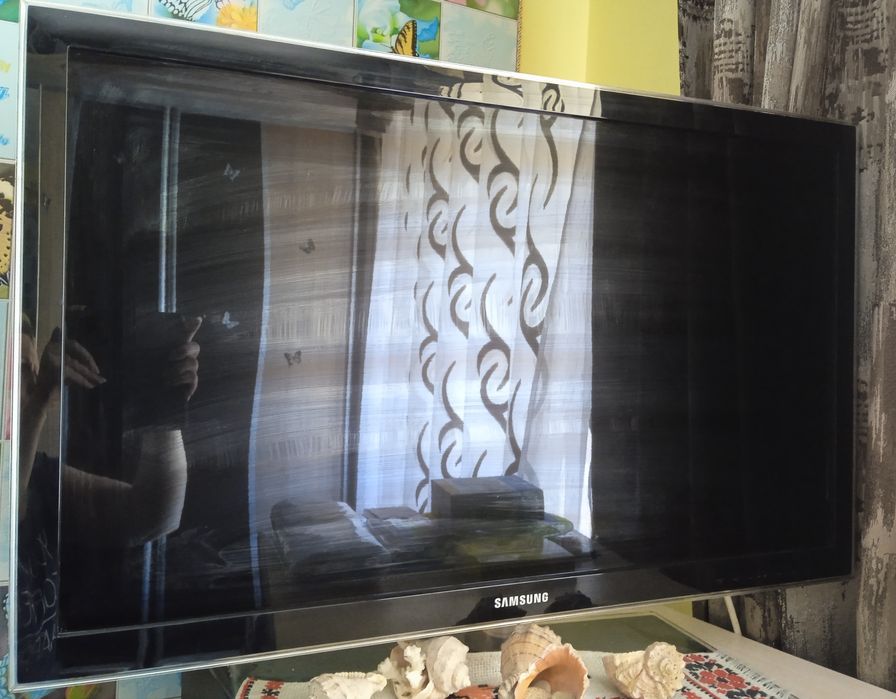 Телевізор Samsung