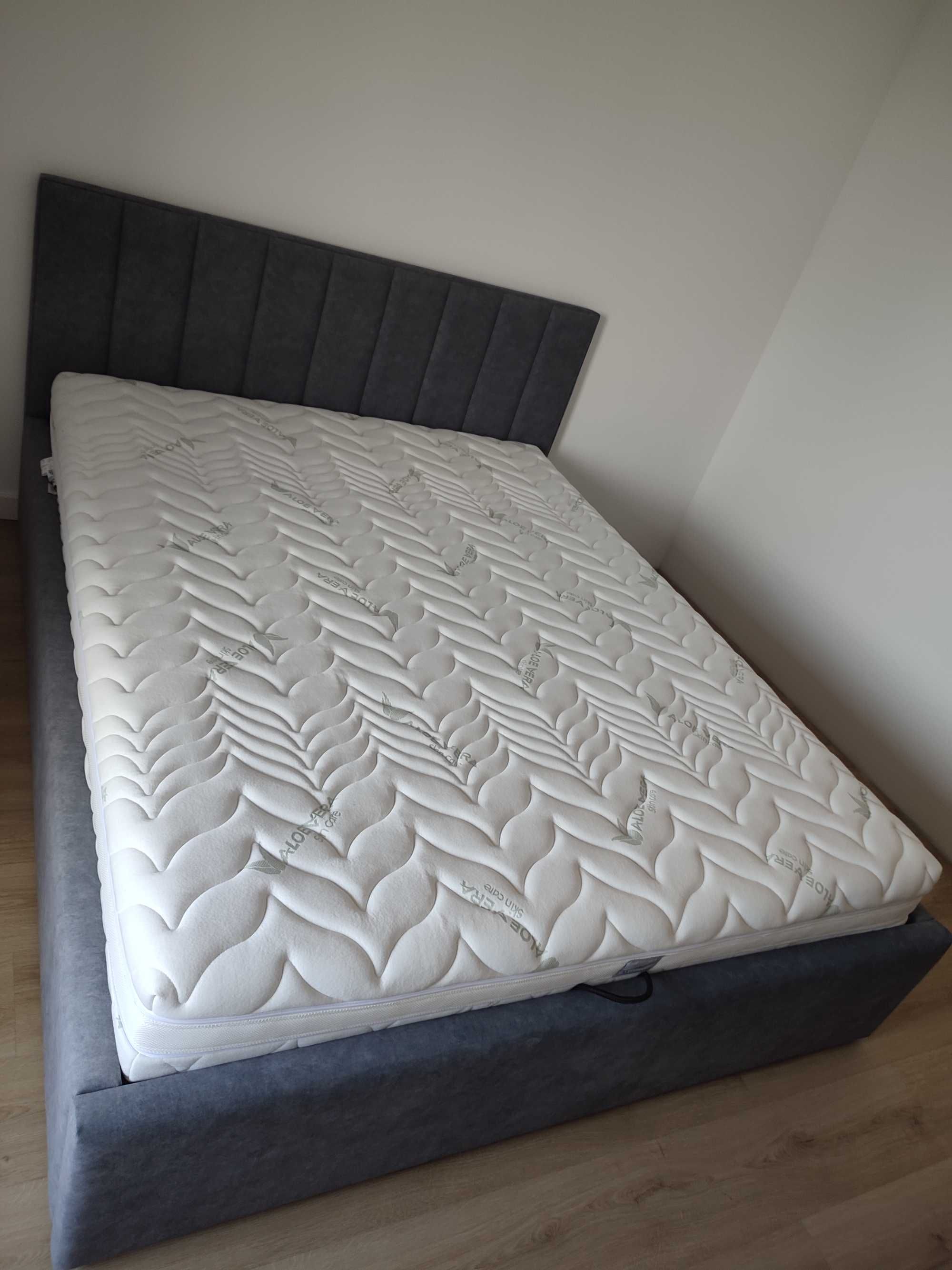 Łóżko tapicerowane pikowane 140, 160, 180 x 200 stelaż producent