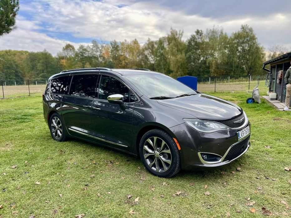 Chrysler PACIFICIA Limited 2017r