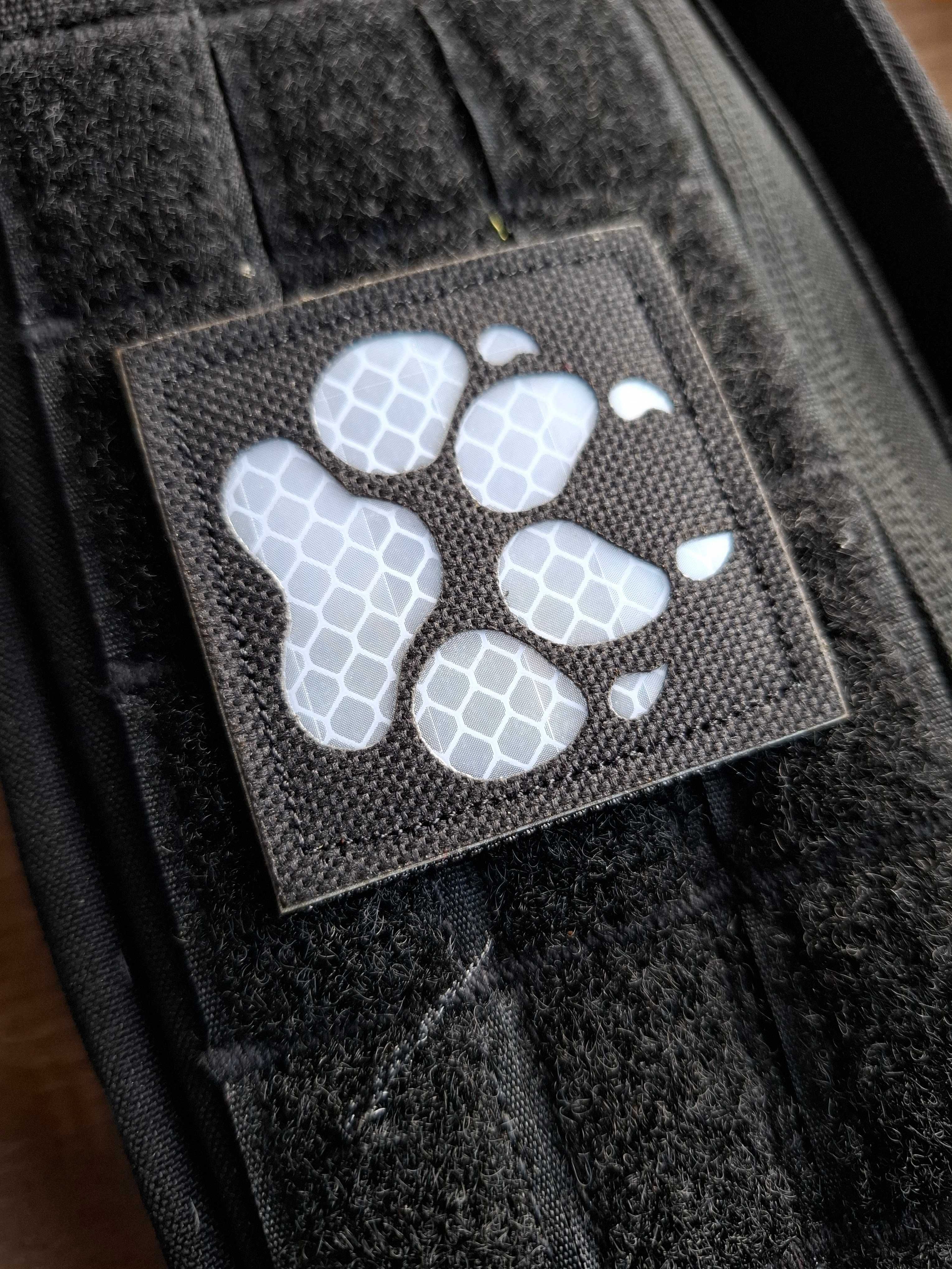 Naszywka Łapa Odblaskowa Laser Cut na rzep